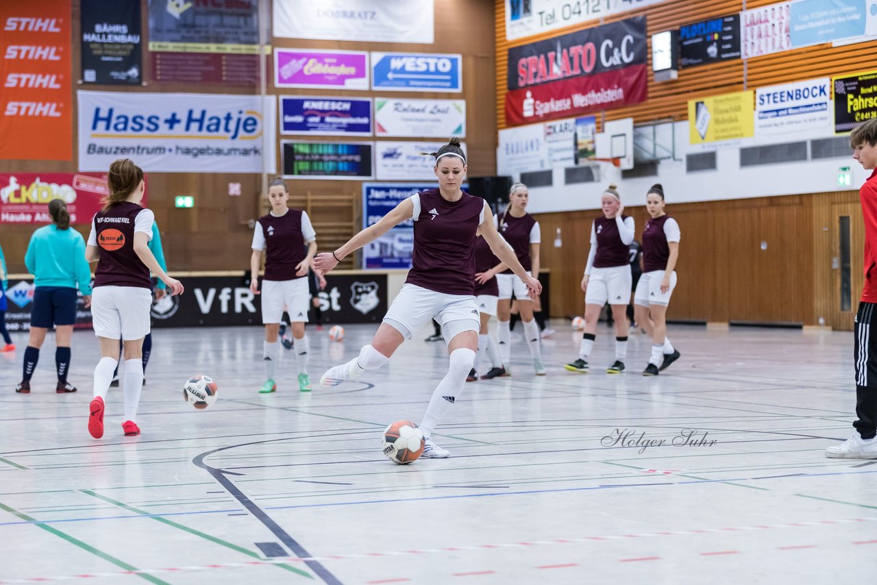 Bild 81 - VR Bank Cup Horst